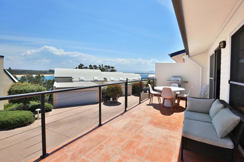 The Cove At Culburra - Direct Access To Beach - Holiday Sunshine Coast 0