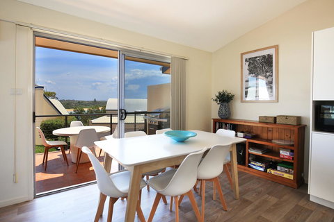 The Cove At Culburra - Direct Access To Beach - Holiday Sunshine Coast 2