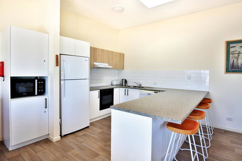 The Cove At Culburra - Direct Access To Beach - Holiday Sunshine Coast 3