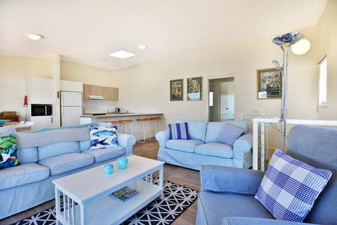 The Cove At Culburra - Direct Access To Beach - Holiday Sunshine Coast 5