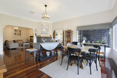 Romanz In The Valley (Luxury B&B) - Sunshine Coast Tourism 17