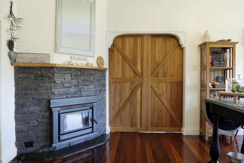 Romanz In The Valley (Luxury B&B) - Sunshine Coast Tourism 15