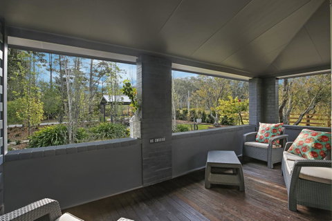 Romanz In The Valley (Luxury B&B) - Sunshine Coast Tourism 14