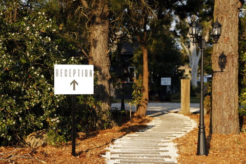 Romanz In The Valley (Luxury B&B) - Sunshine Coast Tourism 37