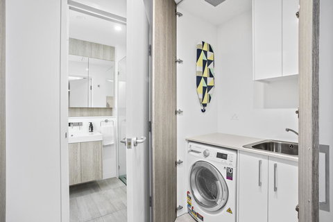 No 5 Rockpool 69 Ave Sawtell - Holiday Sunshine Coast 15