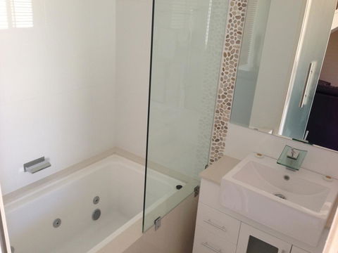 Byron Central Apartments - Sunshine Coast Tourism 27