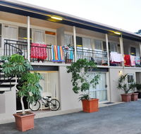 Sundial Holiday Units - Holiday Sunshine Coast