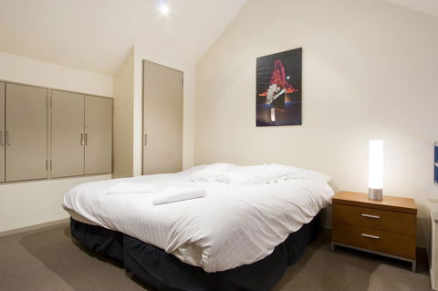 Lantern 1 Bedroom Balcony With Panoramic View - Sunshine Coast Tourism 40