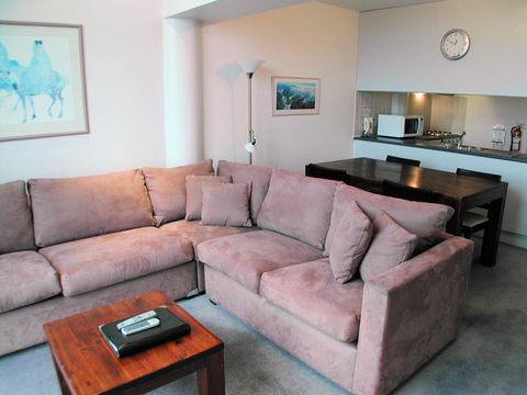 Lantern 1 Bedroom Balcony With Panoramic View - Sunshine Coast Tourism 20