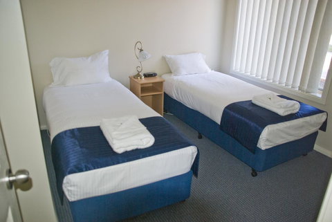 Colonial Court Villas - Sunshine Coast Tourism 33