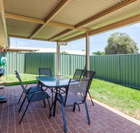 Colonial Court Villas - Holiday Sunshine Coast