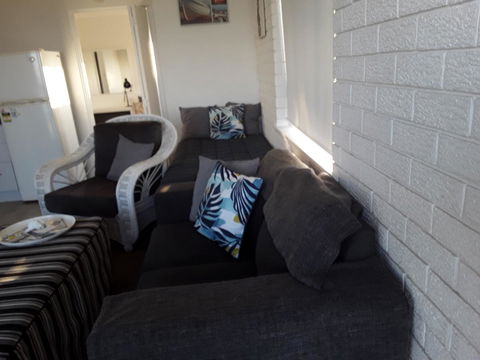 Narooma Golfers Lodge - Holiday Sunshine Coast 2