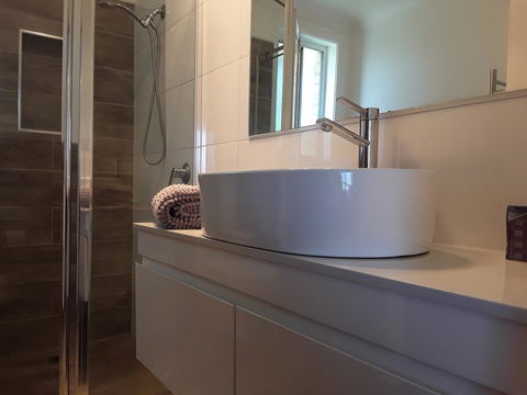 Narooma Golfers Lodge - Holiday Sunshine Coast 16