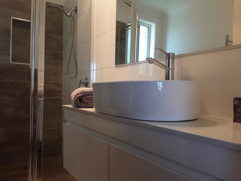 Narooma Golfers Lodge - Holiday Sunshine Coast 24