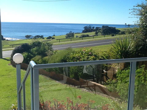 Narooma Golfers Lodge - Holiday Sunshine Coast 39