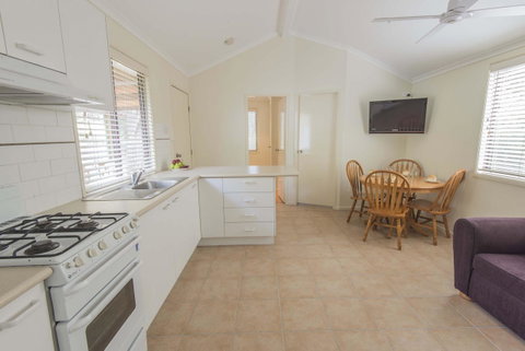 The Palms At Avoca - Sunshine Coast Tourism 44