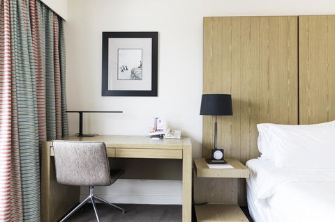 Hyatt Regency Sydney - Sunshine Coast Tourism 15