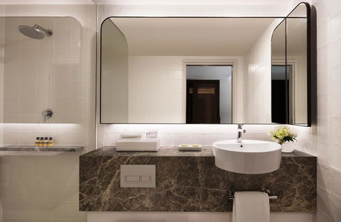 Hyatt Regency Sydney - Sunshine Coast Tourism 2