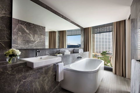Hyatt Regency Sydney - Sunshine Coast Tourism 16