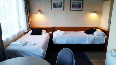 Echo Point Discovery Motel - Sunshine Coast Tourism 2