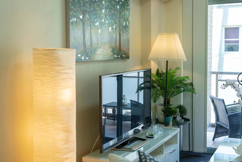 Apartments In Pyrmont - Holiday Sunshine Coast 42