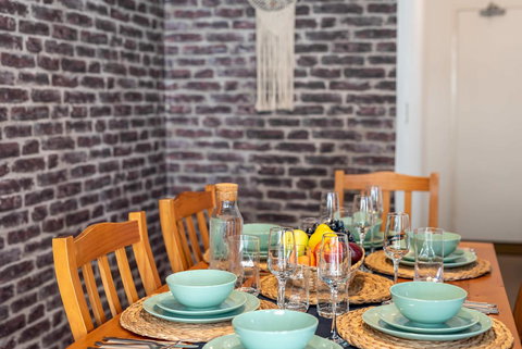 Apartments In Pyrmont - Holiday Sunshine Coast 10