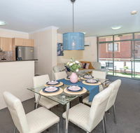 Apartments in Pyrmont - Holiday Sunshine Coast