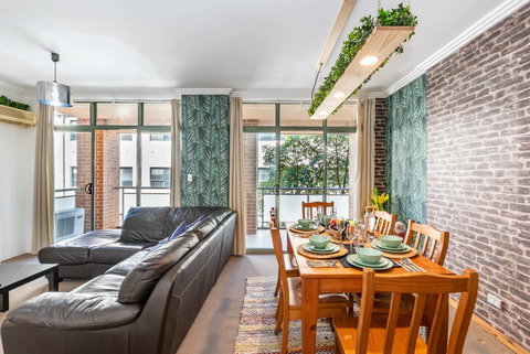 Apartments In Pyrmont - Holiday Sunshine Coast 19