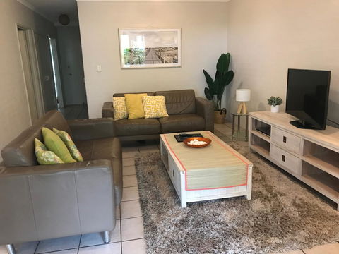 Mariner Bay Apartments - Holiday Sunshine Coast 10