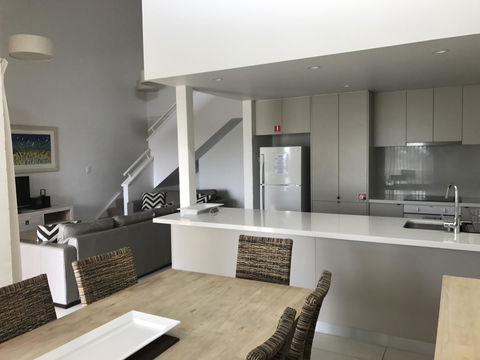 Mariner Bay Apartments - Holiday Sunshine Coast 36