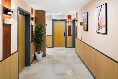 YEHS Hotel Sydney QVB - Sunshine Coast Tourism 42