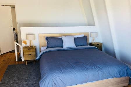 Little Blue Beach House - Sunshine Coast Tourism 4