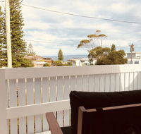 Little Blue Beach House - Holiday Sunshine Coast