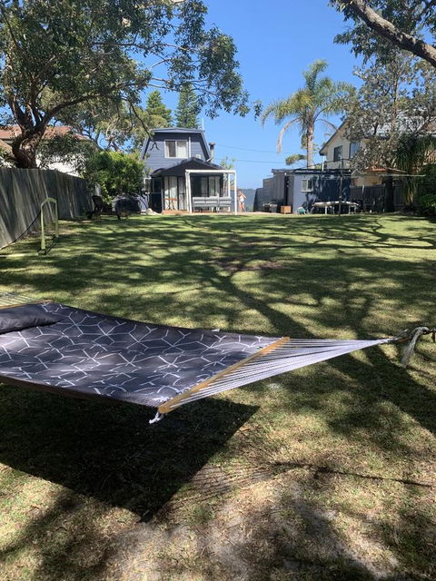 Little Blue Beach House - Sunshine Coast Tourism 18