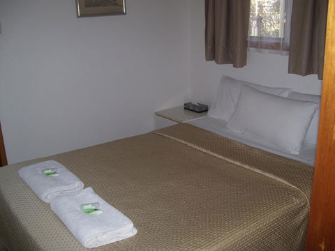 Glenwood Tourist Park & Motel - Sunshine Coast Tourism 21