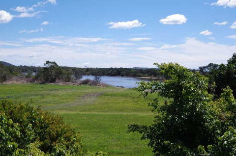 Bellhaven 2, 17 Willow Street - Holiday Sunshine Coast 5
