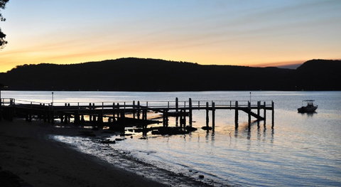 Refuge Cove On Pittwater - Sunshine Coast Tourism 13