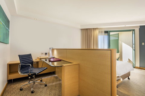 Crowne Plaza Sydney Coogee Beach, An IHG Hotel - Sunshine Coast Tourism 5