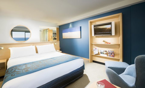 Crowne Plaza Sydney Coogee Beach, An IHG Hotel - Sunshine Coast Tourism 38