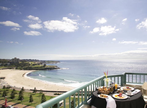 Crowne Plaza Sydney Coogee Beach, An IHG Hotel - Sunshine Coast Tourism 24