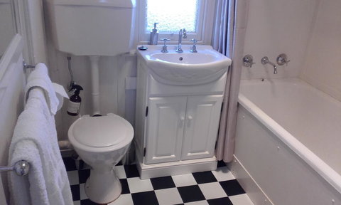 182 Anson Street - Holiday Sunshine Coast 5