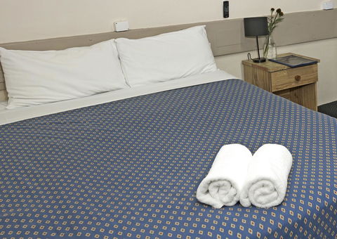 Banjo Paterson Inn - Sunshine Coast Tourism 32