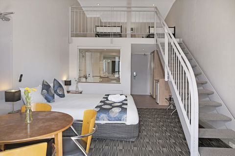 Banjo Paterson Inn - Sunshine Coast Tourism 2