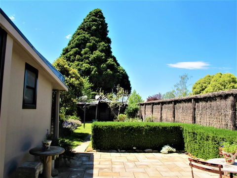 Apple Tree Cottage - Sunshine Coast Tourism 21