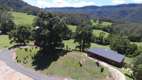 Amaroo Valley Springs - Holiday Sunshine Coast 18