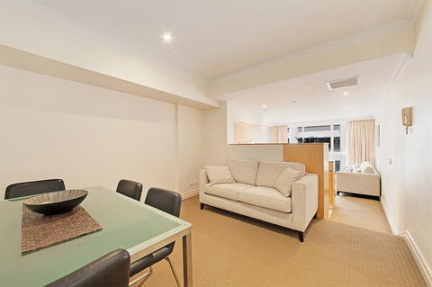 Wyndel Apartments Sydney CBD - Bond - Sunshine Coast Tourism 9