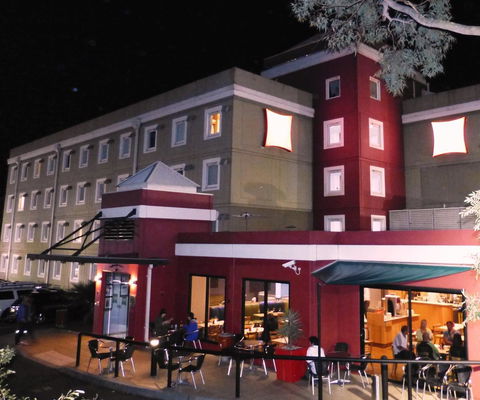 Ibis Thornleigh - Sunshine Coast Tourism 0