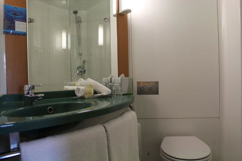 Ibis Thornleigh - Sunshine Coast Tourism 18