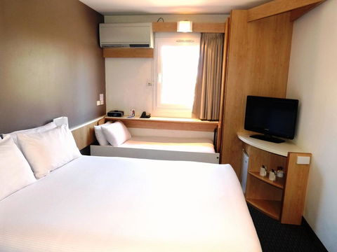 Ibis Thornleigh - Sunshine Coast Tourism 2