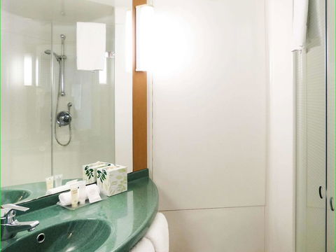 Ibis Thornleigh - Sunshine Coast Tourism 32